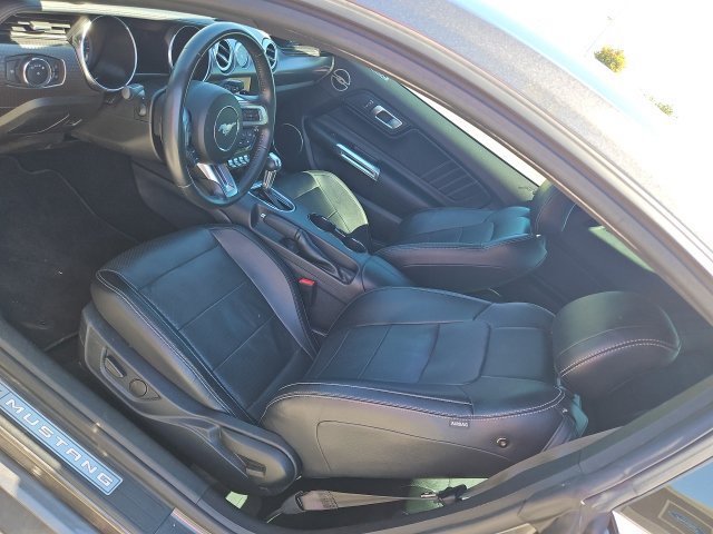 Used 2020 Ford Mustang GT Premium w/ GT Performance Package RWD image 16