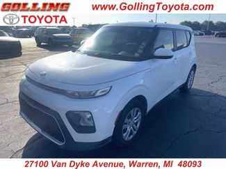 Used 2020 Kia Soul LX image 1