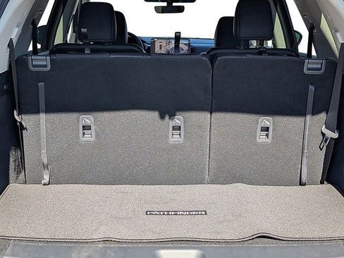 New 2026 Nissan Pathfinder SL w/ SL Premium Package image 21