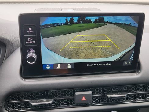 New 2027 Honda HR-V LX image 17