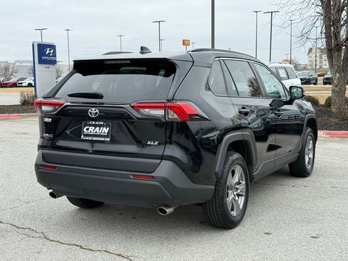 Used 2024 Toyota RAV4 XLE image 7