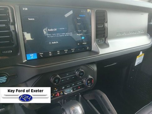 New 2025 Ford Bronco Badlands image 41