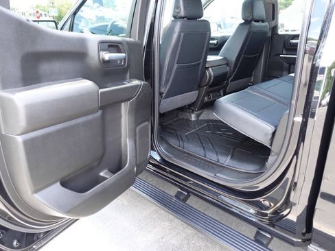 Used 2021 Chevrolet Silverado 1500 Custom AWD/4WD image 21