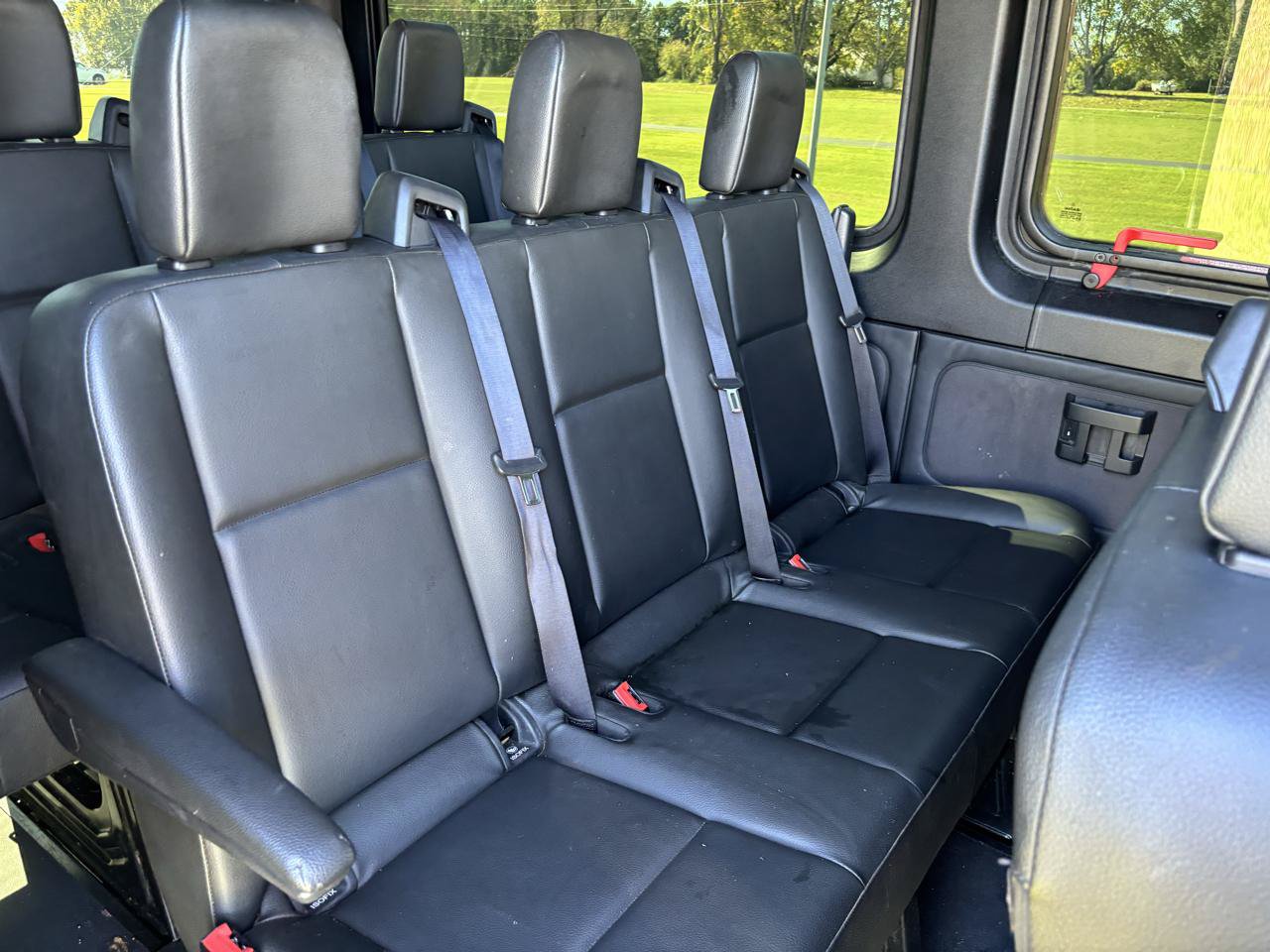 Used 2019 Mercedes-Benz Sprinter 2500 image 13