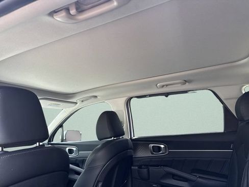 New 2026 Kia Sorento SX FWD image 30