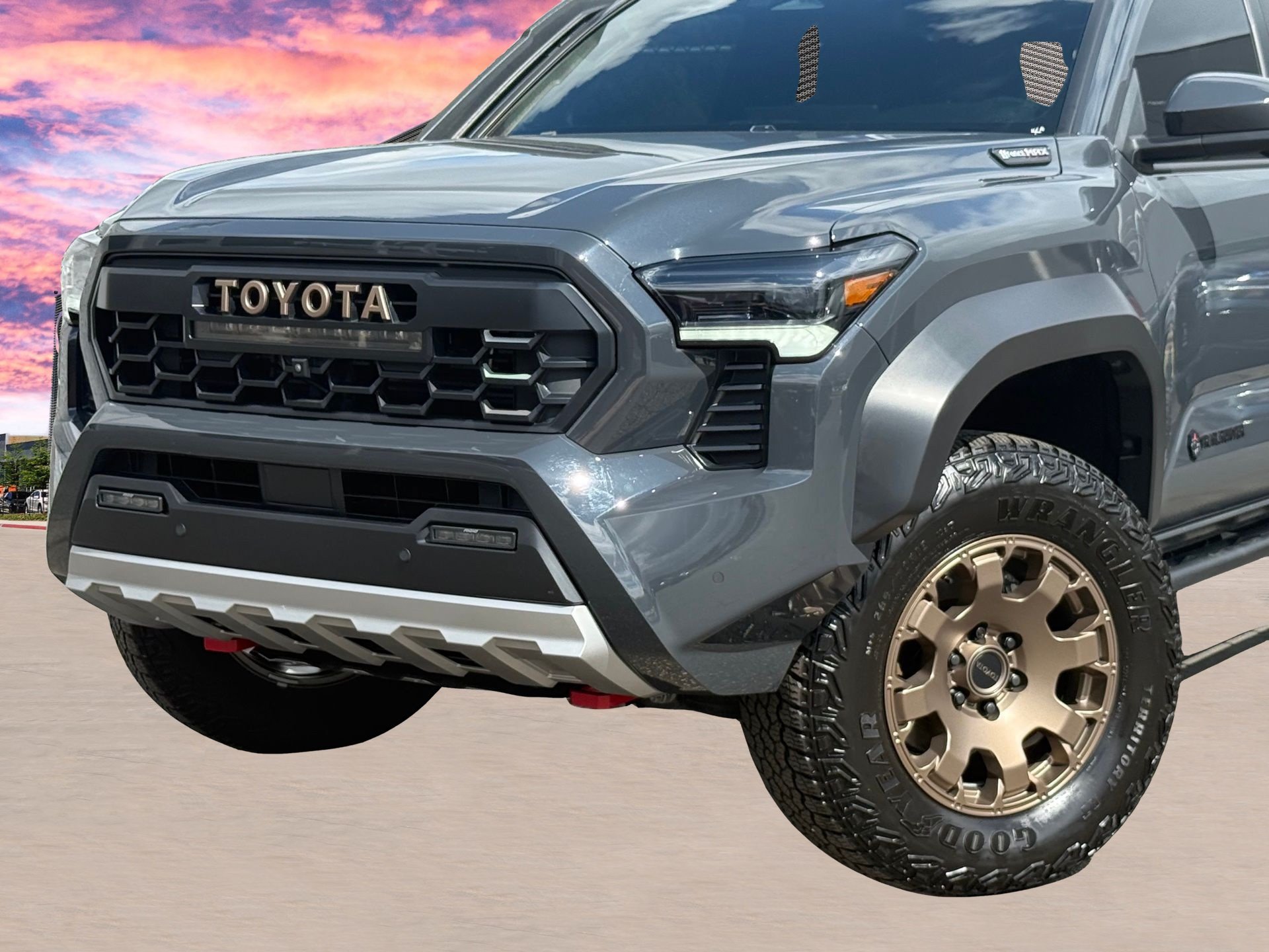 Used 2025 Toyota Tacoma 4x4 Double Cab Hybrid image 5