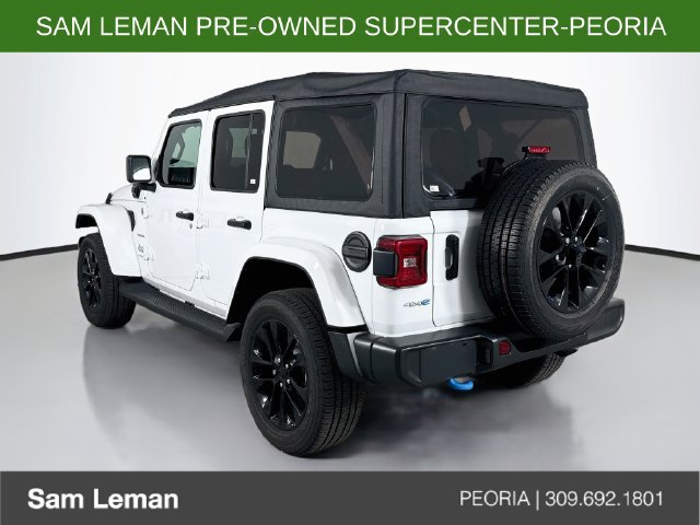 Used 2023 Jeep Wrangler Unlimited Sahara w/ Cold Weather Group AWD/4WD image 5