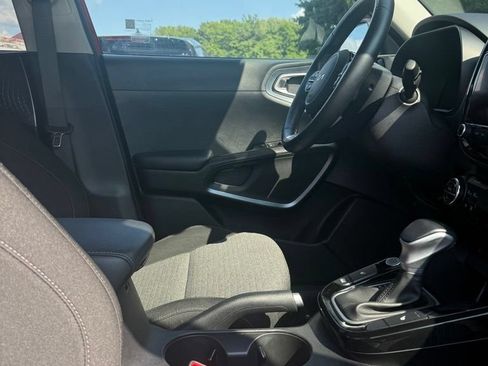 Used 2023 Kia Soul EX FWD image 9