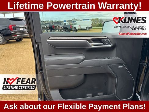 Used 2025 Chevrolet Silverado 1500 LTZ w/ LTZ Premium Package AWD/4WD image 12