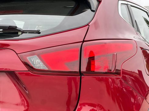 Used 2019 Nissan Rogue Sport S w/ Appearance Package FWD image 27