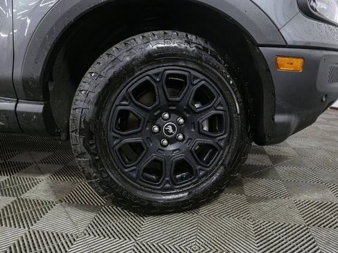 Used 2025 Ford Bronco Sport Badlands image 13