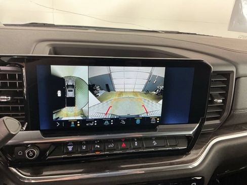 Used 2024 Chevrolet Silverado 3500 LTZ w/ LTZ Plus Package AWD/4WD image 22