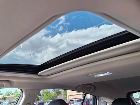 Used 2020 Subaru Crosstrek 2.0i Limited w/ Moonroof Package w/Navigation AWD/4WD image 21