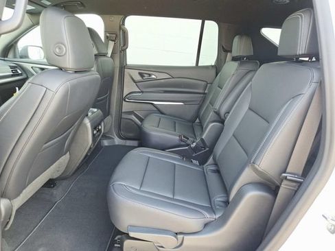 New 2027 Chevrolet Traverse LT w/ Midnight/Sport Edition FWD image 12
