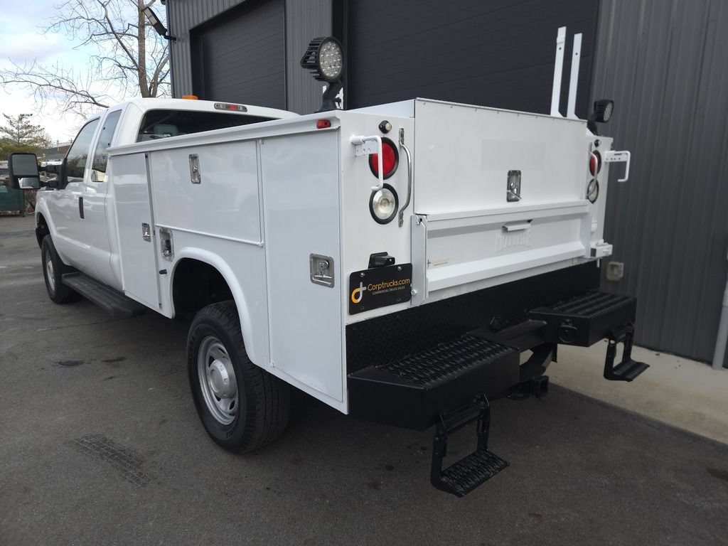 Used 2015 Ford F250 XL w/ Snow Plow Prep Package AWD/4WD image 3