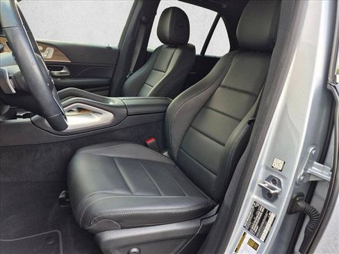 Used 2025 Mercedes-Benz GLE 350 4MATIC image 16