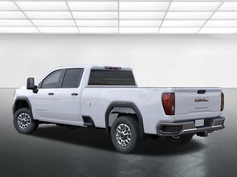 New 2026 GMC Sierra 2500 Pro w/ Convenience Package AWD/4WD image 3