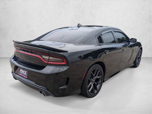 Used 2023 Dodge Charger R/T w/ Blacktop Package RWD image 5