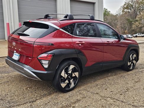 Certified 2025 Hyundai Kona Limited image 4