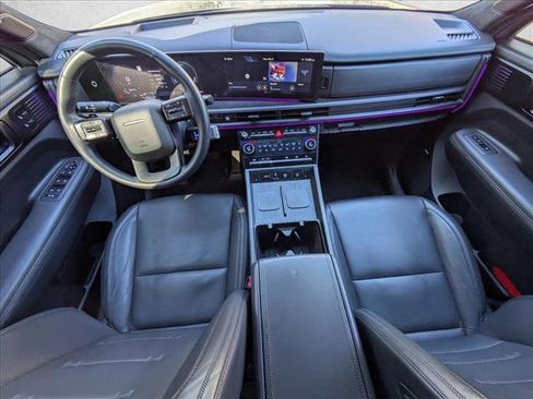 Certified 2025 Hyundai Santa Fe Calligraphy image 10