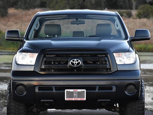 Used 2012 Toyota Tundra 4x4 Double Cab w/ Tow Pkg image 5