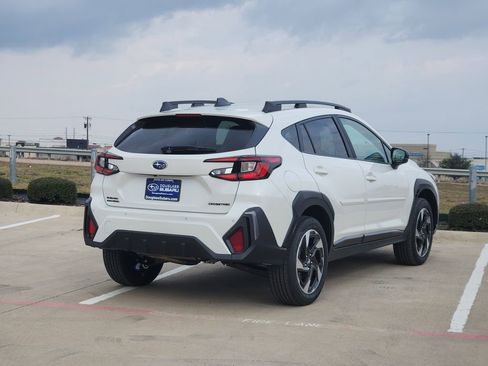 New 2026 Subaru Crosstrek 2.5i Limited w/ Crosstrek Mirror Package image 3