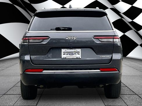 Used 2022 Jeep Grand Cherokee L Laredo w/ Luxury Tech Group I image 4
