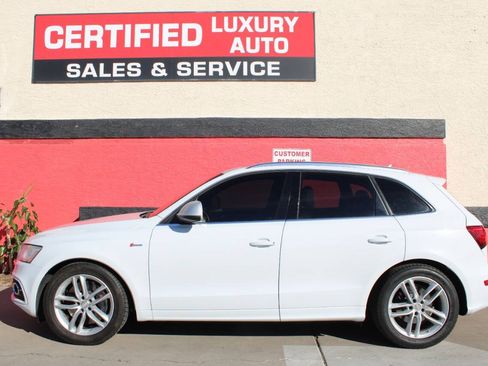 Used 2014 Audi SQ5 Prestige AWD/4WD image 2