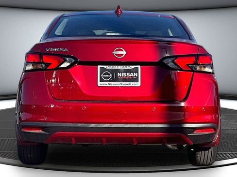 Used 2025 Nissan Versa SV w/ Trunk Package FWD image 6