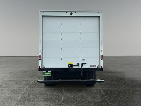 New 2025 Chevrolet Express 3500 Work Van w/ Power Convenience Package image 5