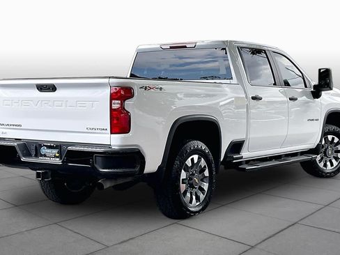 Used 2024 Chevrolet Silverado 2500 Custom w/ Custom Value Package AWD/4WD image 13