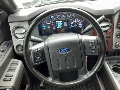 Used 2014 Ford F350 Lariat w/ Lariat Interior Package AWD/4WD image 10