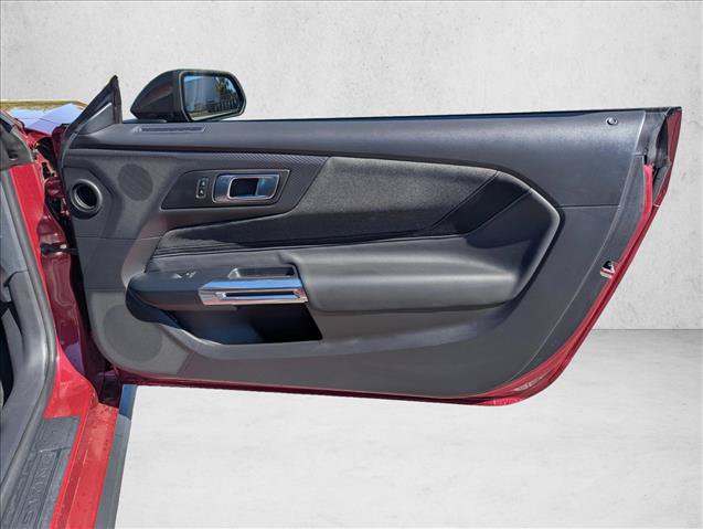 Used 2025 Ford Mustang Coupe RWD image 25
