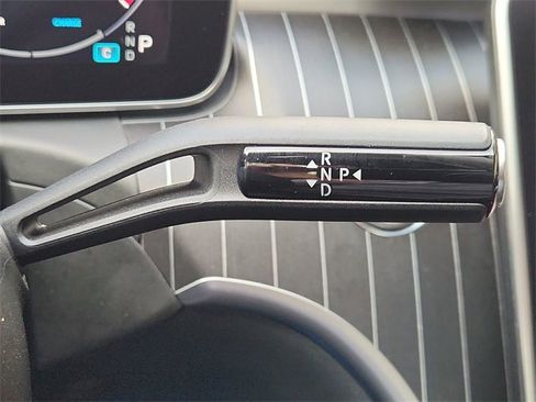 Used 2023 Mercedes-Benz C 300 Sedan image 16