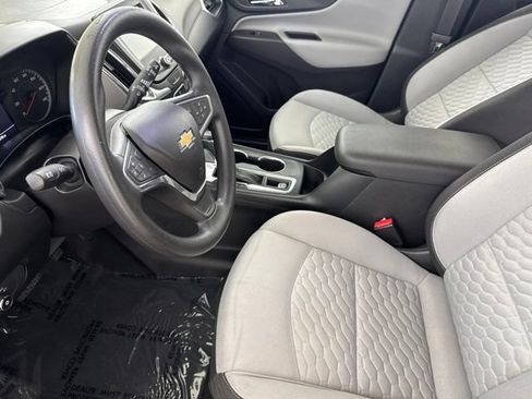 Used 2018 Chevrolet Equinox LS FWD image 22