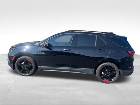 Used 2023 Chevrolet Equinox Premier FWD image 3