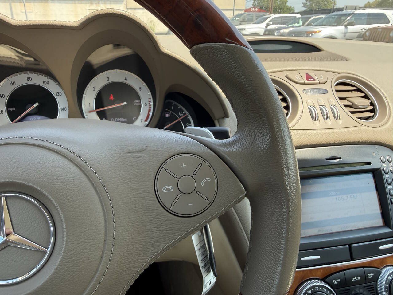 Used 2009 Mercedes-Benz SL 550 image 20