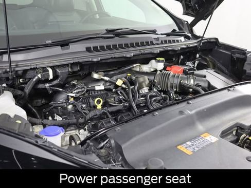 Used 2023 Ford Edge SEL image 15