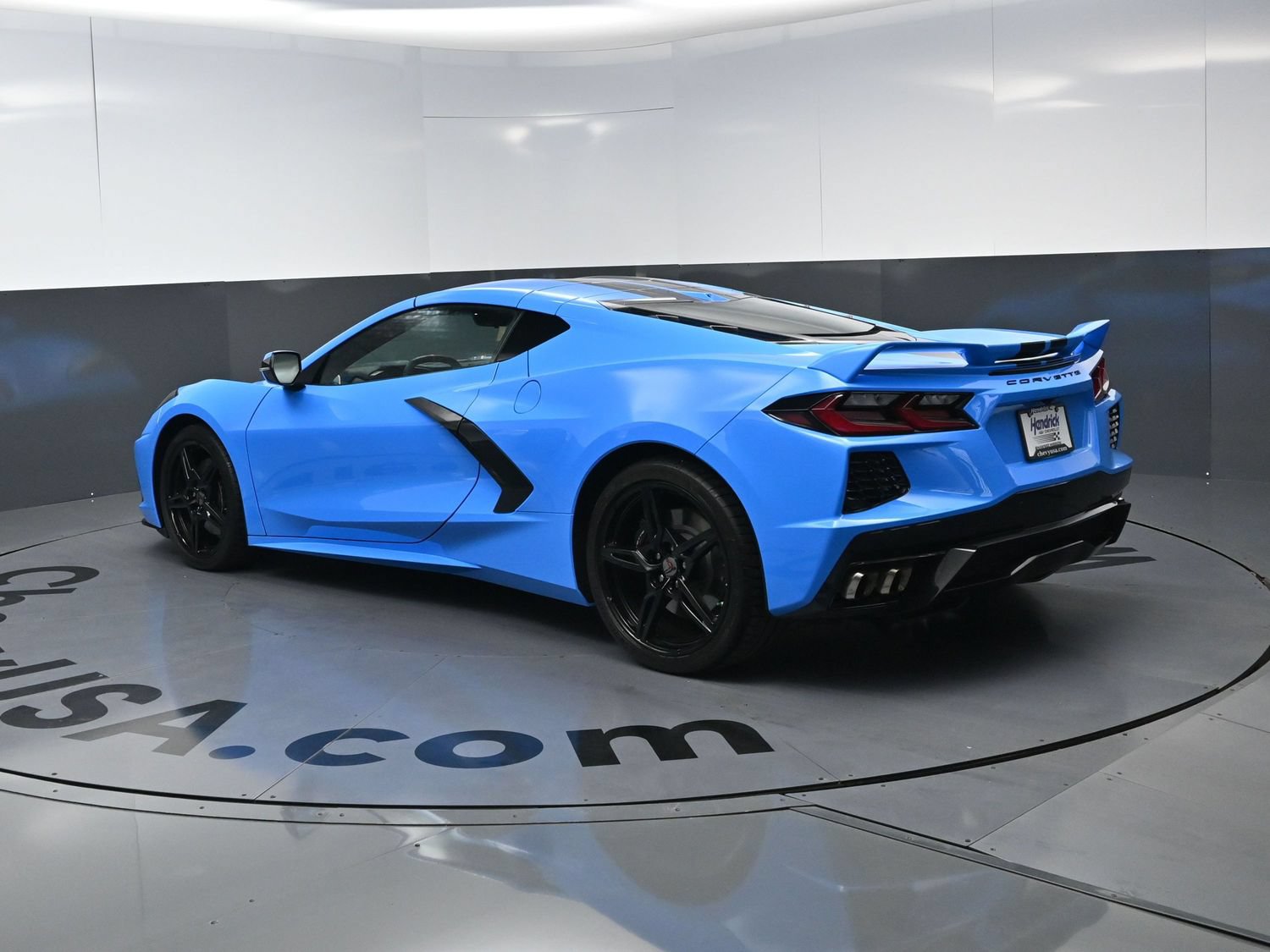Used 2024 Chevrolet Corvette Stingray Preferred Cpe w/ Z51 Performance Package RWD image 7