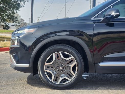 Used 2023 Hyundai Santa Fe Limited image 8