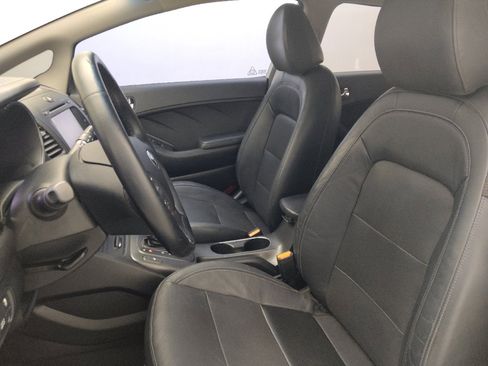 Used 2016 Kia Forte EX w/ EX Premium Technology Package image 17