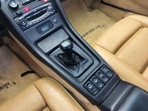 Used 1988 Porsche 928 S4 RWD image 18