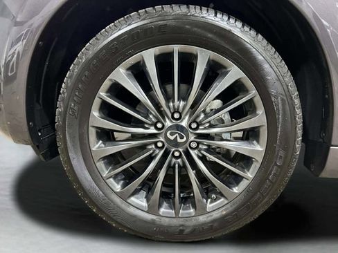 Used 2023 INFINITI QX80 Sensory w/ All-Season Package AWD/4WD image 46