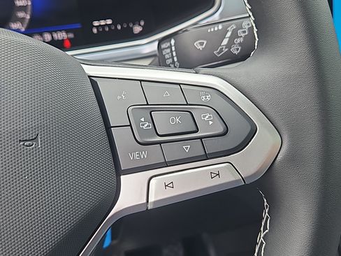 New 2026 Volkswagen Taos SE AWD/4WD image 15