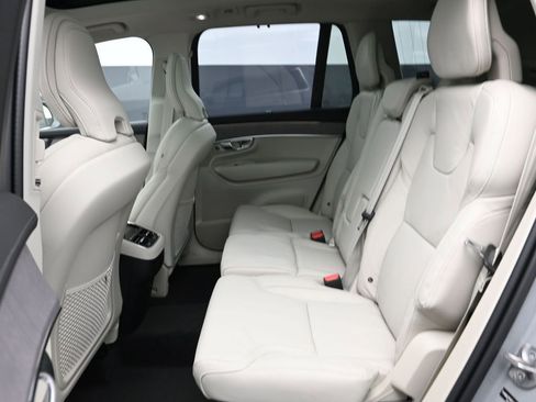 New 2026 Volvo XC90 B6 Ultra w/ Protection Package image 9