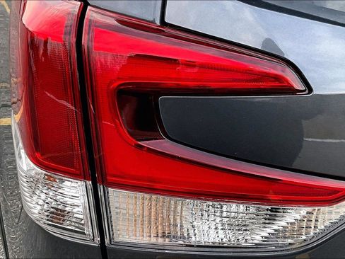 Used 2021 Subaru Forester Premium image 33