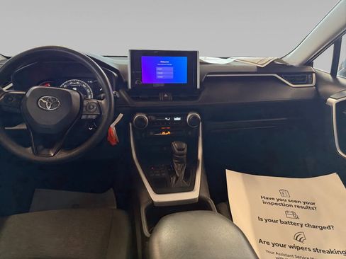 Used 2023 Toyota RAV4 LE image 10