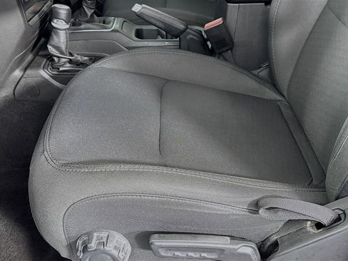 Used 2022 Jeep Wrangler Unlimited Sport image 19