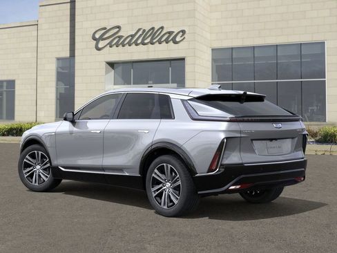New 2026 Cadillac Lyriq Luxury image 3
