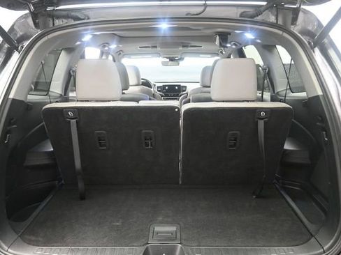 Used 2022 Honda Pilot Elite image 33